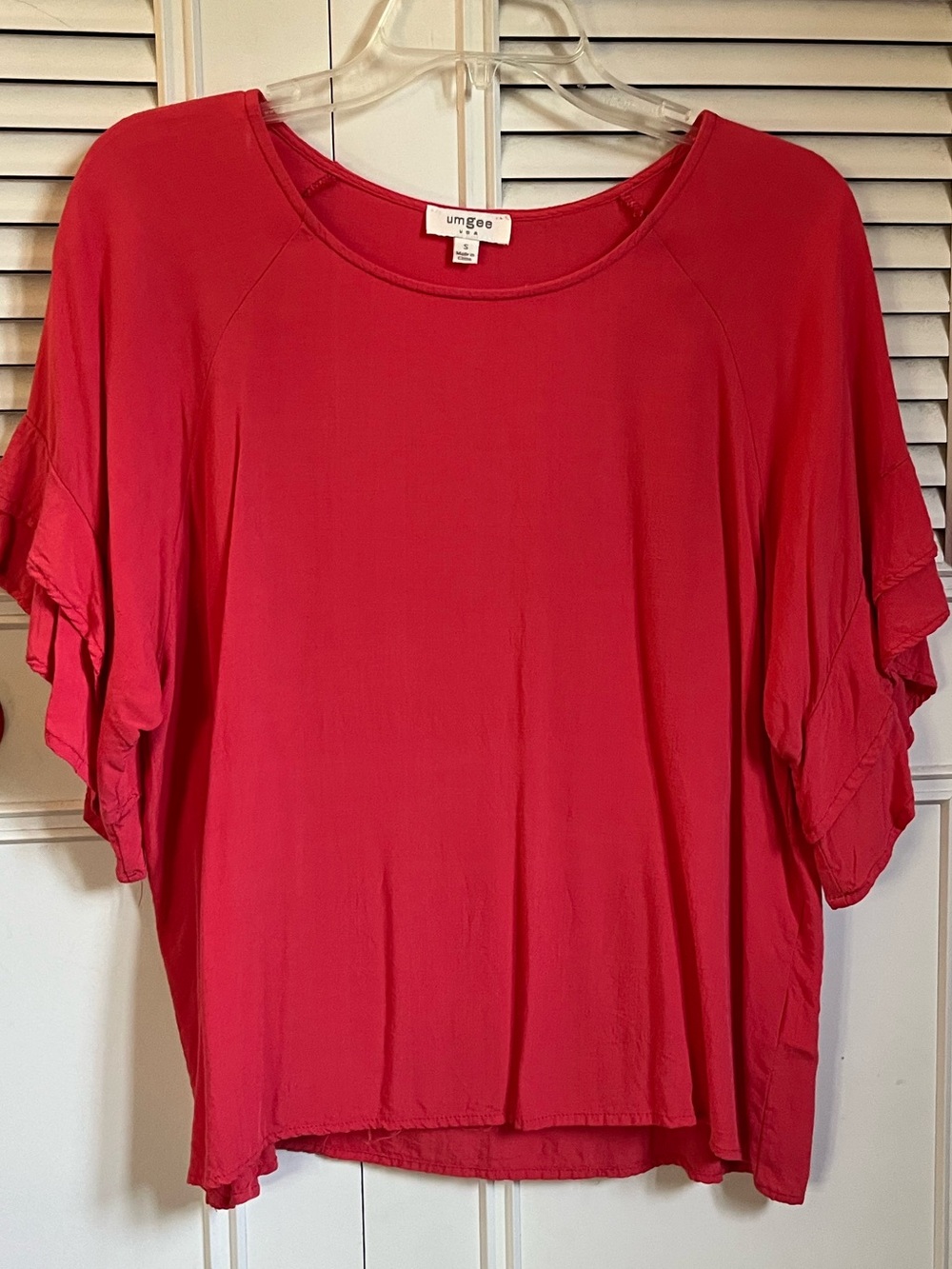 Umgee Coral Ruffle Sleeve Top Sz S